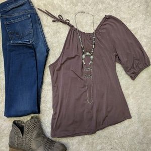 One shoulder top